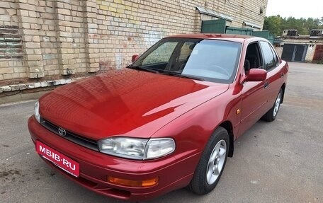 Toyota Camry, 1993 год, 295 000 рублей, 1 фотография