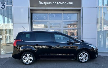 Peugeot 5008 I рестайлинг, 2012 год, 1 130 000 рублей, 4 фотография