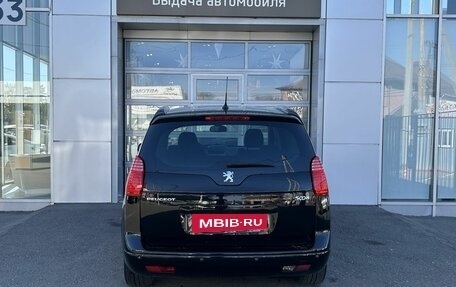 Peugeot 5008 I рестайлинг, 2012 год, 1 130 000 рублей, 6 фотография