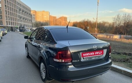 Volkswagen Polo VI (EU Market), 2015 год, 900 000 рублей, 3 фотография