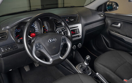 KIA Rio III рестайлинг, 2017 год, 990 000 рублей, 7 фотография