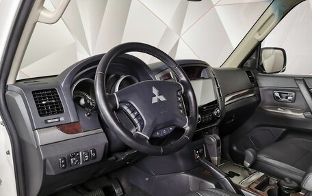 Mitsubishi Pajero IV, 2021 год, 4 398 000 рублей, 13 фотография