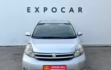 Toyota ISis I, 2008 год, 1 150 000 рублей, 8 фотография