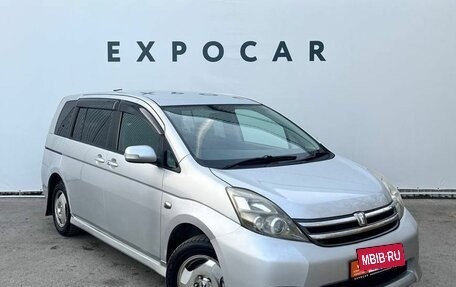 Toyota ISis I, 2008 год, 1 150 000 рублей, 7 фотография