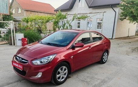 Hyundai Solaris II рестайлинг, 2012 год, 850 000 рублей, 1 фотография