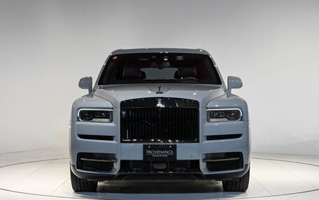 Rolls-Royce Cullinan, 2021 год, 46 600 000 рублей, 2 фотография