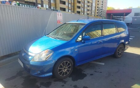 Honda Stream I рестайлинг, 2004 год, 500 000 рублей, 20 фотография