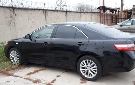 Toyota Camry, 2006 год, 700 000 рублей, 3 фотография