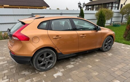 Volvo V40 II рестайлинг, 2014 год, 1 300 000 рублей, 5 фотография