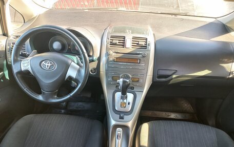 Toyota Auris II, 2007 год, 850 000 рублей, 9 фотография