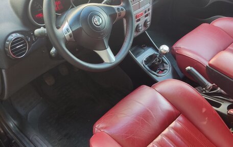 Alfa Romeo 147 I рестайлинг, 2002 год, 750 000 рублей, 5 фотография