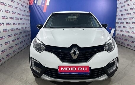 Renault Kaptur I рестайлинг, 2019 год, 1 645 000 рублей, 2 фотография