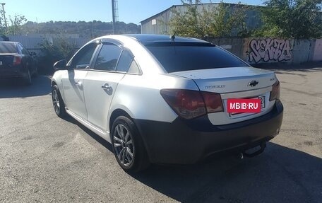 Chevrolet Cruze II, 2011 год, 600 000 рублей, 7 фотография