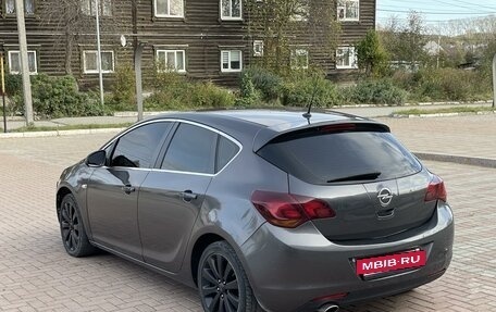 Opel Astra J, 2010 год, 650 000 рублей, 6 фотография