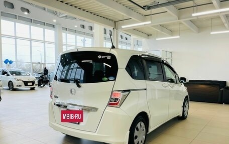 Honda Freed I, 2012 год, 1 549 999 рублей, 6 фотография