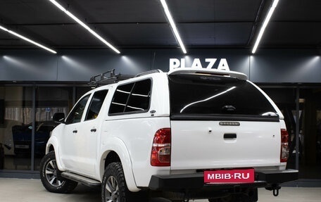 Toyota Hilux VII, 2012 год, 2 419 000 рублей, 3 фотография