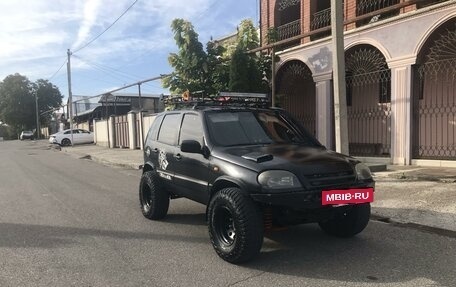 Chevrolet Niva I рестайлинг, 2005 год, 520 000 рублей, 2 фотография