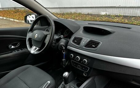 Renault Megane III, 2012 год, 782 000 рублей, 8 фотография