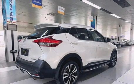 Nissan Kicks I, 2021 год, 1 569 000 рублей, 3 фотография