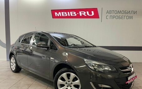 Opel Astra J, 2013 год, 1 030 000 рублей, 3 фотография