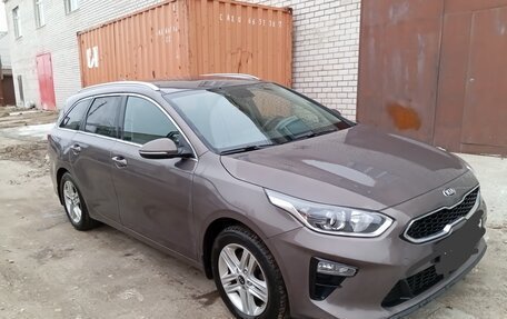 KIA cee'd III, 2019 год, 1 900 000 рублей, 10 фотография