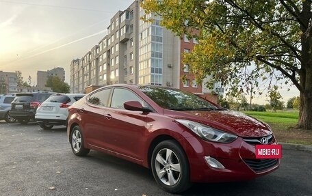 Hyundai Elantra V, 2012 год, 1 050 000 рублей, 2 фотография