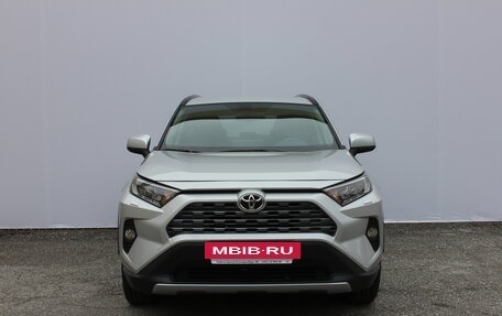 Toyota RAV4, 2022 год, 4 090 000 рублей, 8 фотография