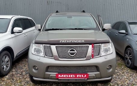 Nissan Pathfinder, 2012 год, 2 100 000 рублей, 2 фотография