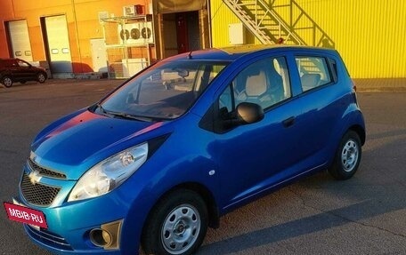 Chevrolet Spark III, 2013 год, 820 000 рублей, 5 фотография