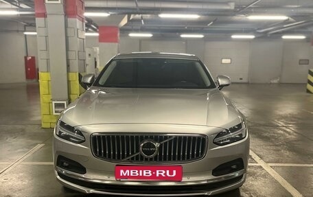 Volvo S90 II рестайлинг, 2021 год, 4 700 000 рублей, 6 фотография