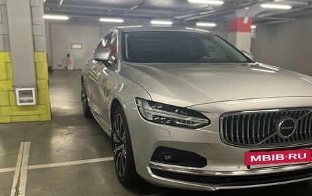 Volvo S90 II рестайлинг, 2021 год, 4 700 000 рублей, 5 фотография