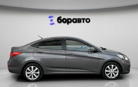 Hyundai Solaris II рестайлинг, 2011 год, 1 040 000 рублей, 8 фотография