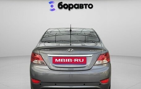 Hyundai Solaris II рестайлинг, 2011 год, 1 040 000 рублей, 5 фотография