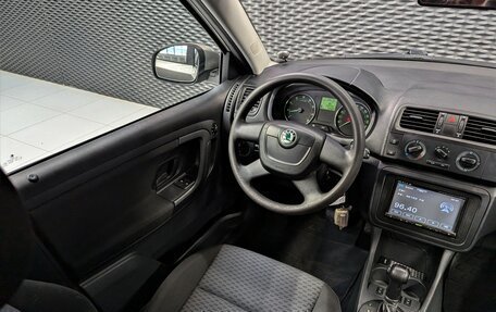 Skoda Fabia II, 2011 год, 720 000 рублей, 24 фотография