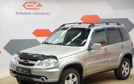 Chevrolet Niva I рестайлинг, 2010 год, 530 000 рублей, 1 фотография