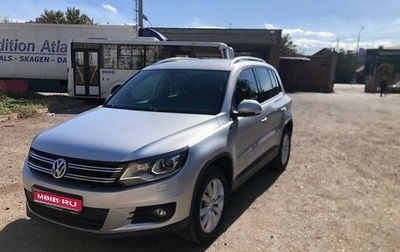 Volkswagen Tiguan I, 2016 год, 2 100 000 рублей, 1 фотография