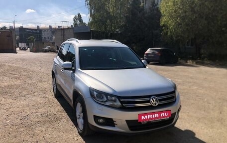 Volkswagen Tiguan I, 2016 год, 2 100 000 рублей, 2 фотография