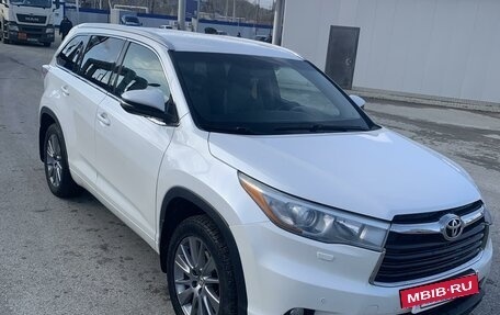 Toyota Highlander III, 2014 год, 3 050 000 рублей, 5 фотография