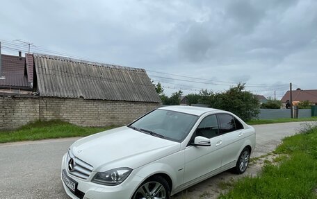 Mercedes-Benz C-Класс, 2011 год, 1 800 000 рублей, 15 фотография