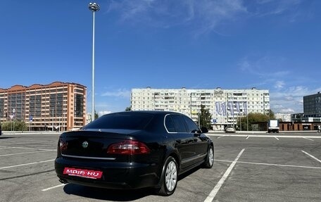 Skoda Superb III рестайлинг, 2013 год, 945 000 рублей, 4 фотография