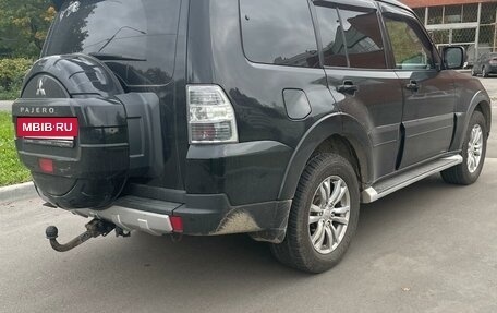 Mitsubishi Pajero IV, 2011 год, 1 860 000 рублей, 5 фотография