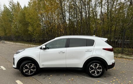 KIA Sportage IV рестайлинг, 2020 год, 3 200 000 рублей, 2 фотография