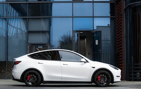 Tesla Model Y I, 2022 год, 6 000 000 рублей, 12 фотография