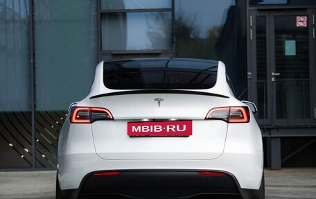 Tesla Model Y I, 2022 год, 6 000 000 рублей, 8 фотография