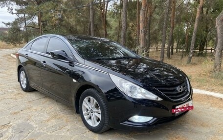 Hyundai Sonata VI, 2011 год, 1 400 000 рублей, 3 фотография