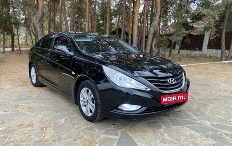 Hyundai Sonata VI, 2011 год, 1 400 000 рублей, 11 фотография