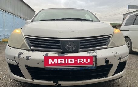 Nissan Tiida, 2005 год, 350 000 рублей, 2 фотография