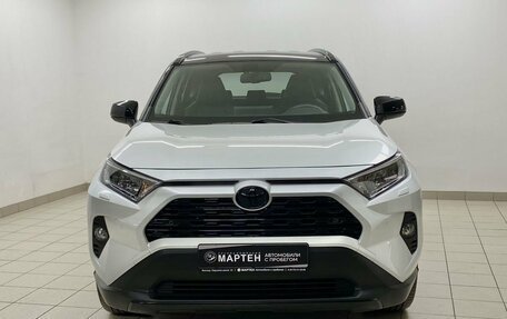 Toyota RAV4, 2019 год, 4 200 000 рублей, 2 фотография