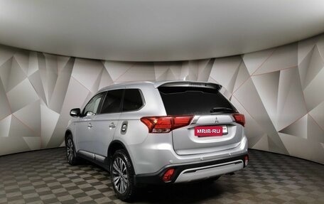 Mitsubishi Outlander III рестайлинг 3, 2019 год, 3 199 000 рублей, 3 фотография