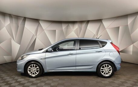 Hyundai Solaris II рестайлинг, 2011 год, 685 000 рублей, 5 фотография